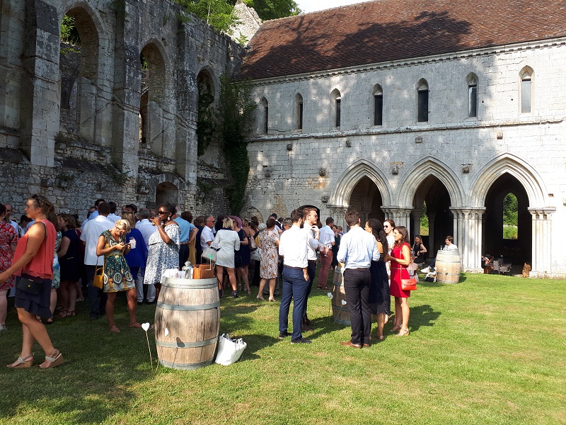 Séminaires et réceptions à l'abbaye Notre-Dame de Fontaine-Guérard
