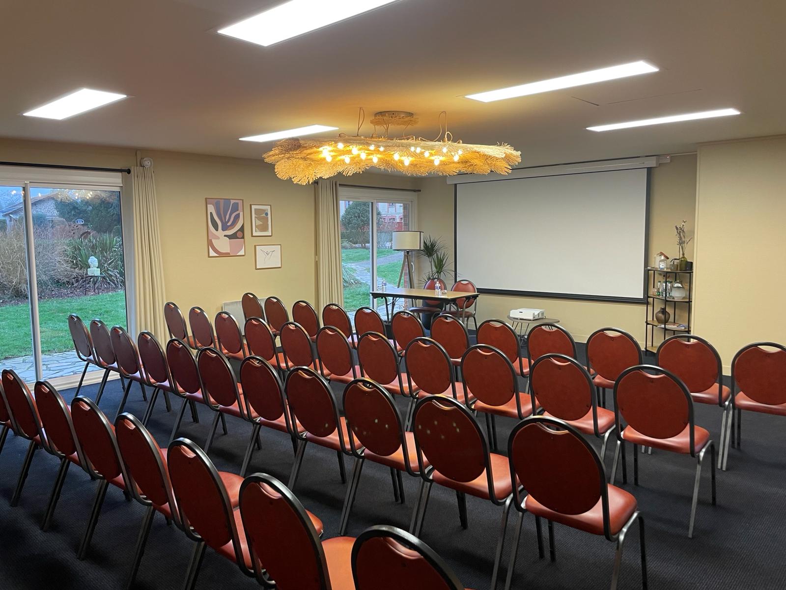 Salle de séminaires et espace coworking du Relais de Montigny
