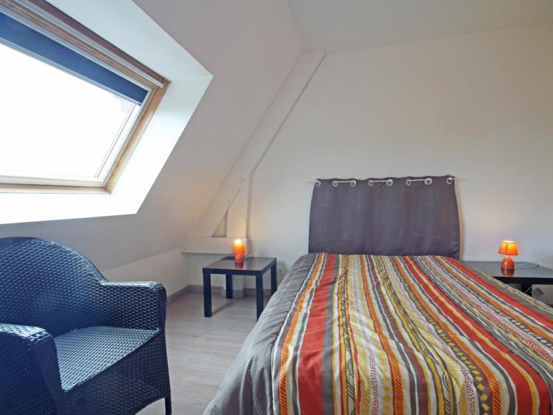 G4066-bfde2304f2ae424d9806ffea76600df7