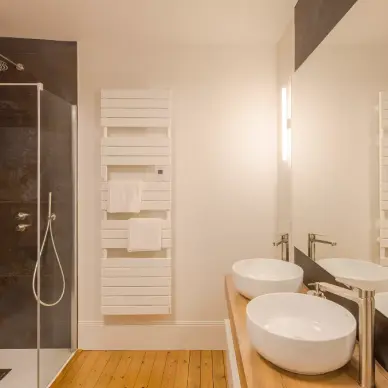 Suites du château de Roumare