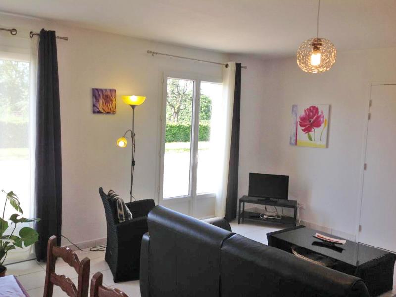 G4065-875a844574164c8a8dbabbab7a6e0093