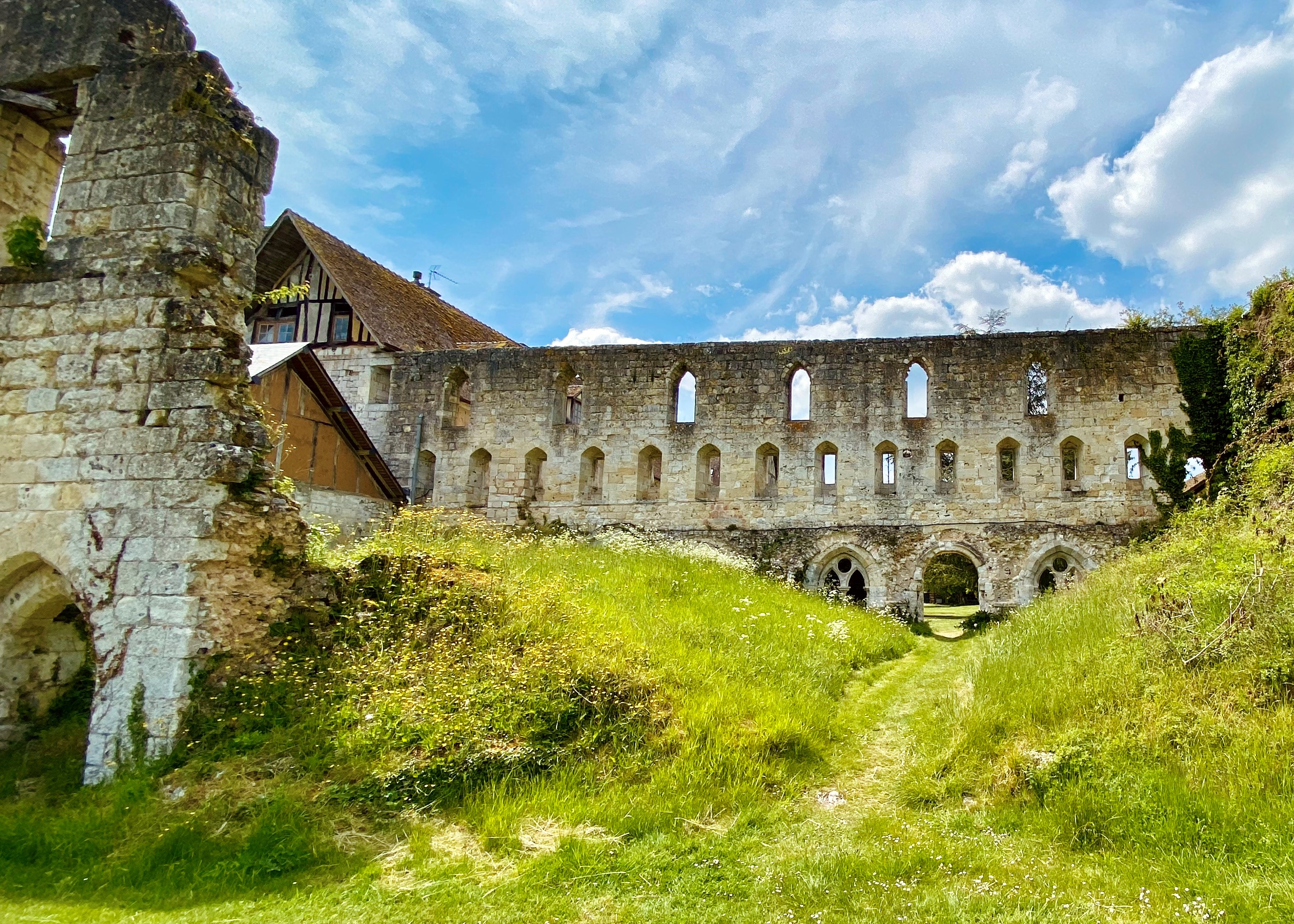 abbaye-de-mortemer-4-ML-Vittori