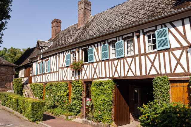 Visite du village de Ry
