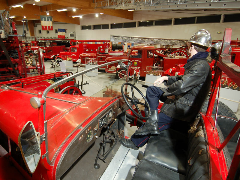 Musee-des-Sapeurs-Pompiers-de-France--1-