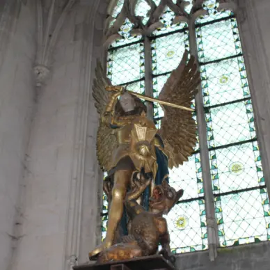 Collégiale Saint-Michel de Blainville-Crevon