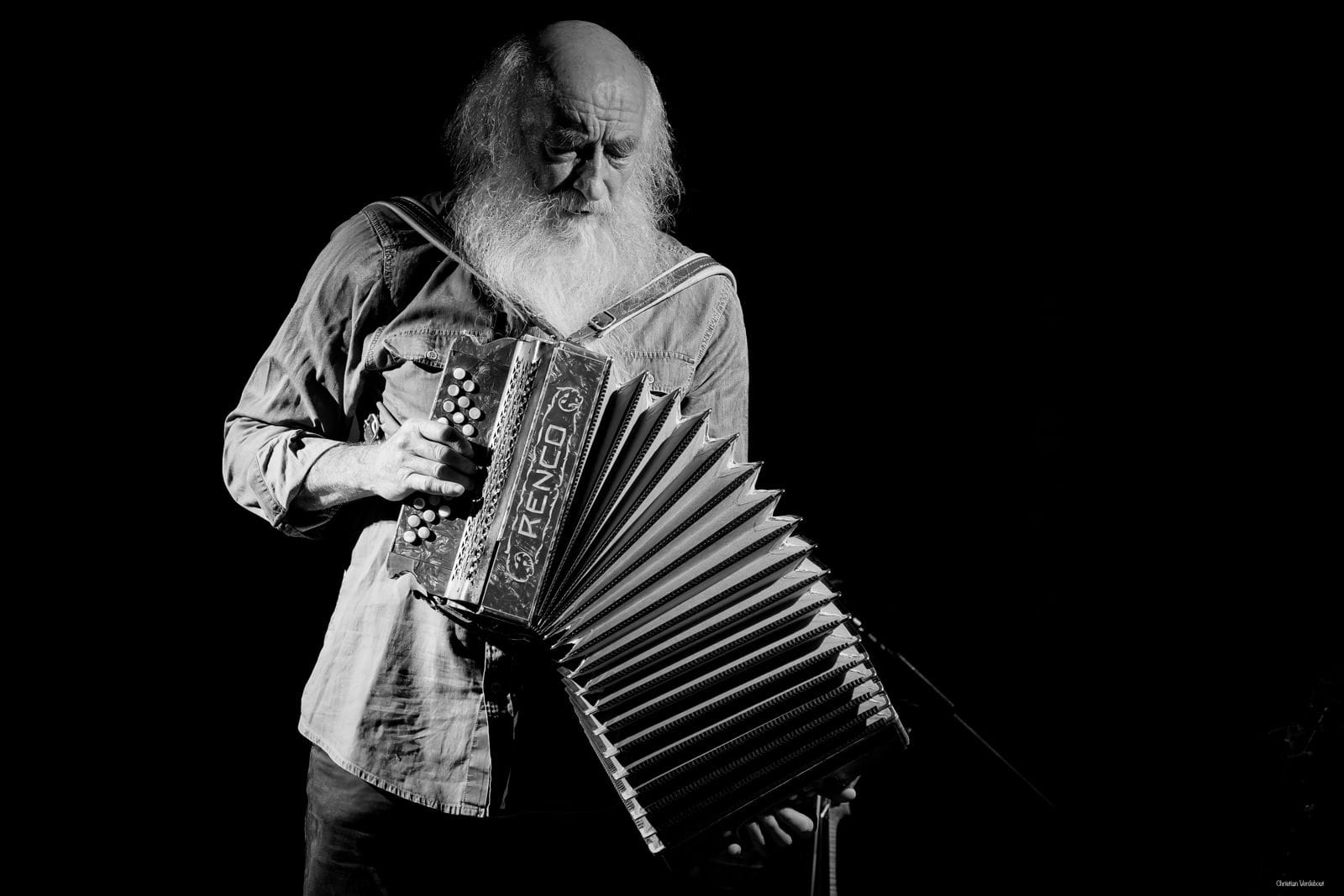 festival-conte-fresquiennes-and-caux-Patrik-Ewen-edition-2023