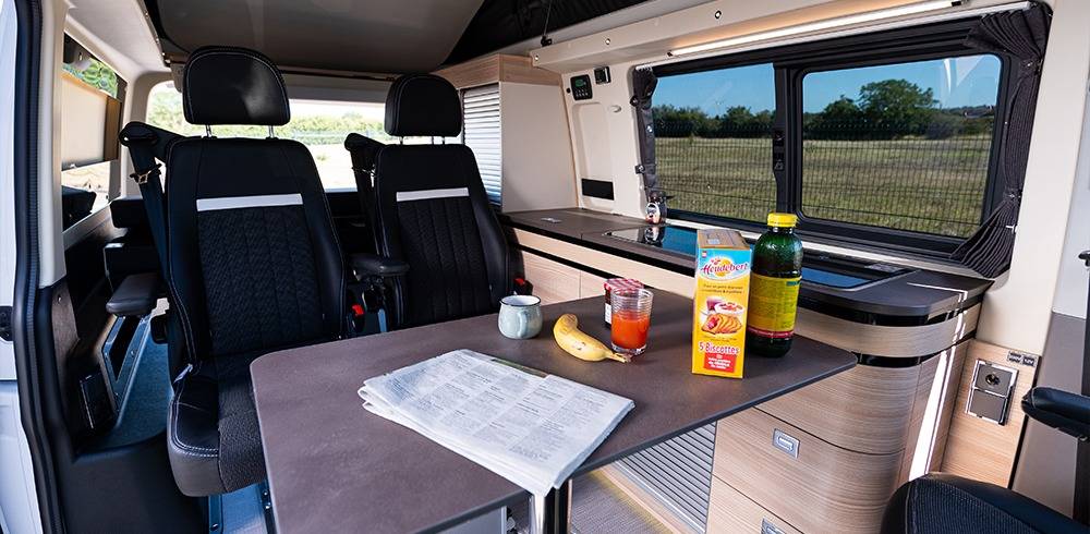 Van-Melbourne-Interieur