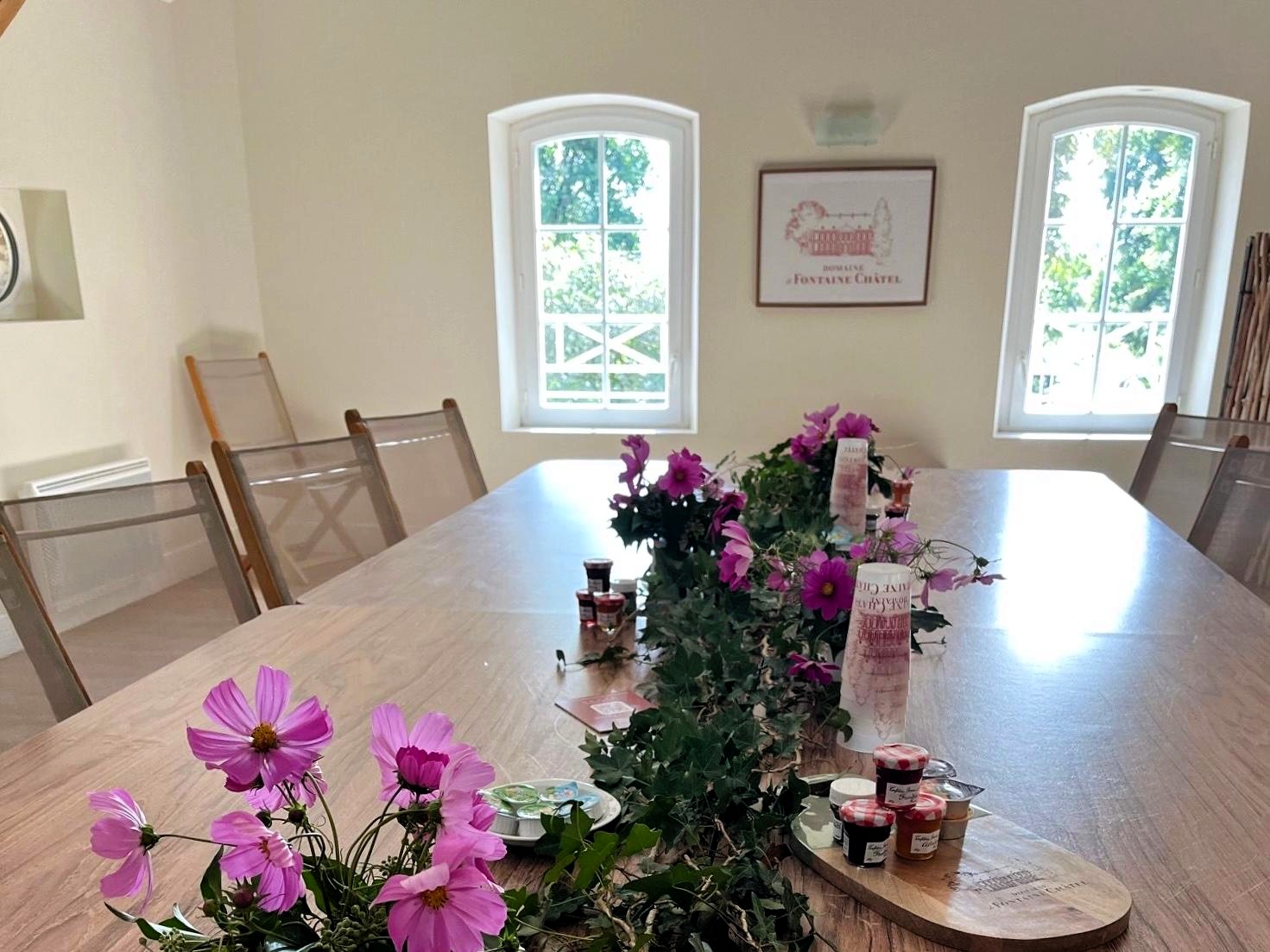 Salle-de-seminaire---Domaine-de-Fontaine-Chatel-