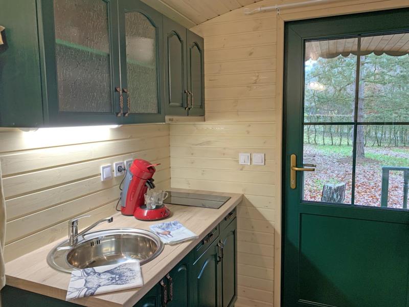 G6141-b9a7a7448aaa4bd39acb9ed274cafaa8