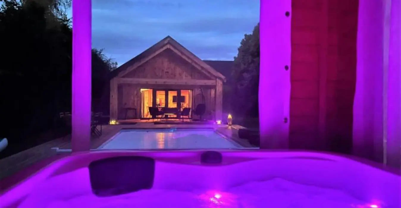 Le Cottage des Hauts Poiriers - Piscine & Spa
