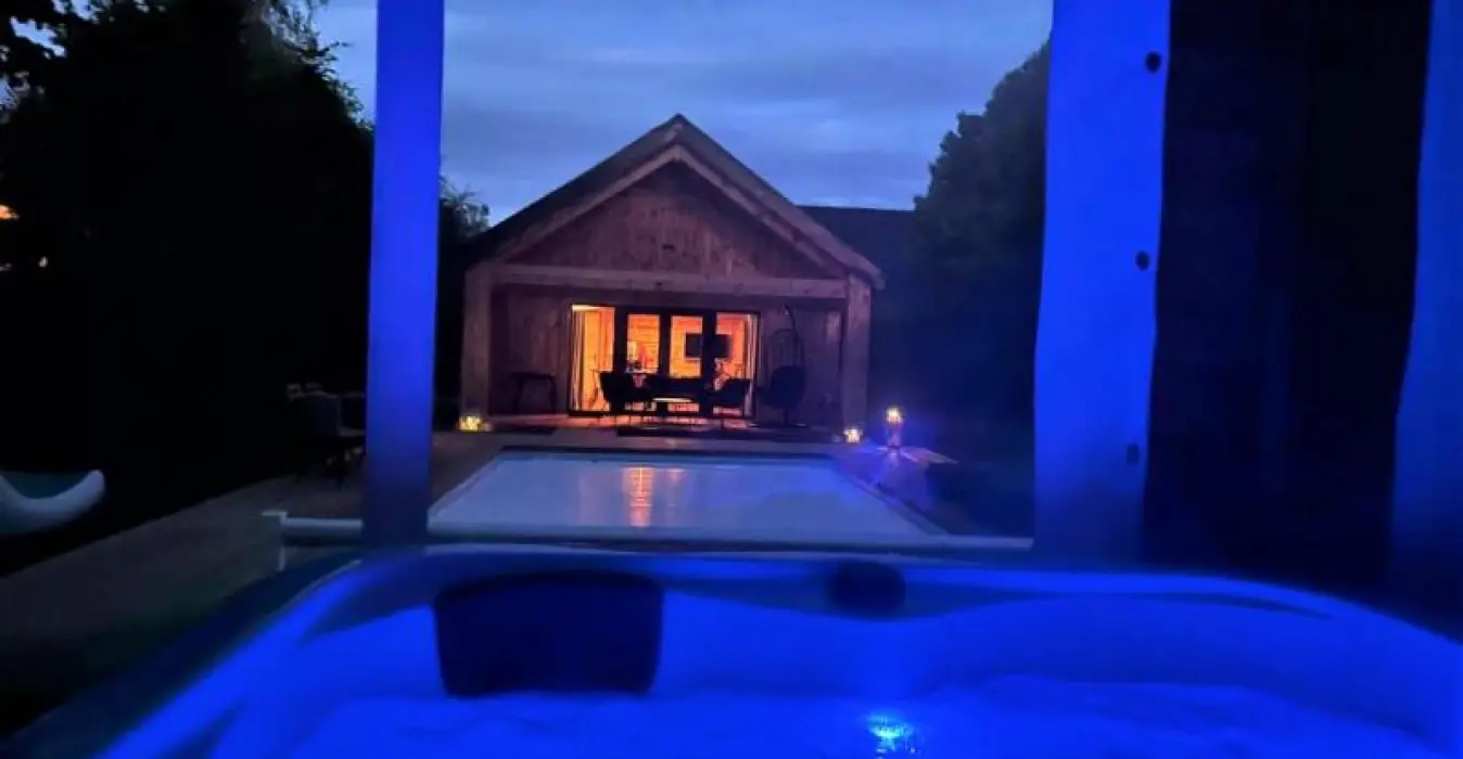 Le Cottage des Hauts Poiriers - Piscine & Spa
