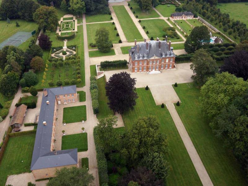 G4025-e5ca4504f35d4fd19a0a8a5b452dd88a