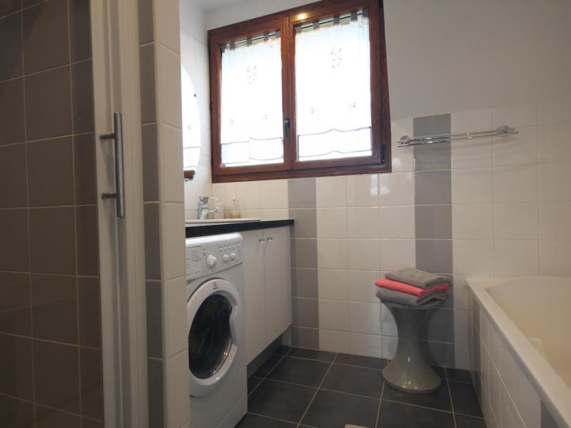 G4062-0ec3adbfa06646efa4a5eb91c46d3fad