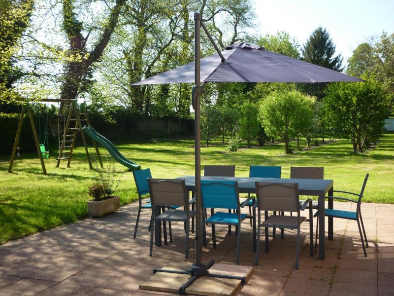 G4117-443eb6f4f59a49efa35ae03330f97912