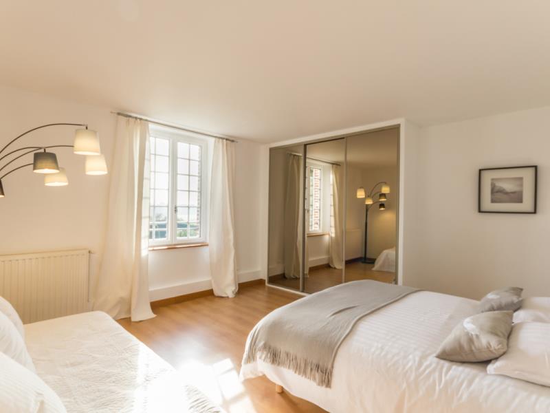 G4117-19da42f2c72e44e0bff60ab8cb637a06