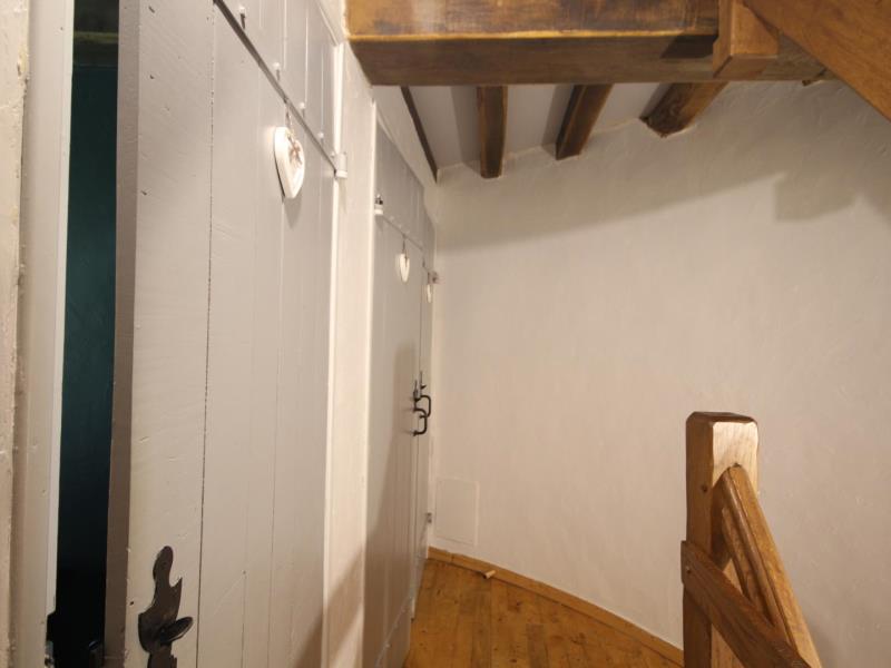 G4128-c45b6738975942fd8874c026df414fbc