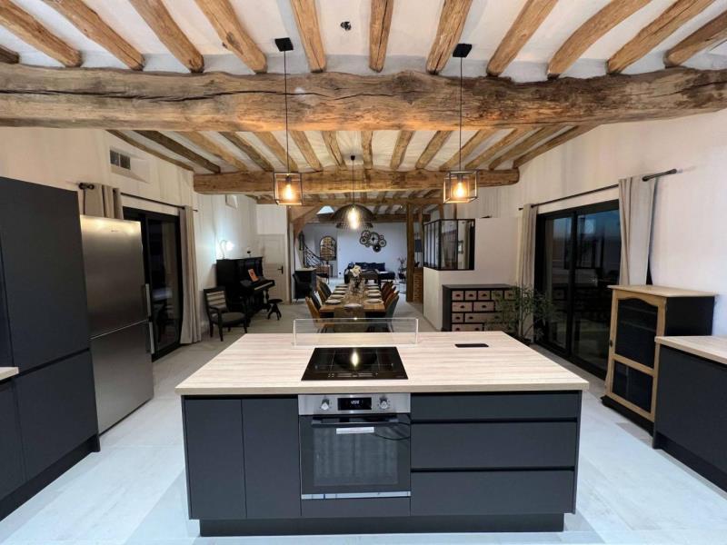 G4146-6a0b5c7781e04d57a93256f31b875202