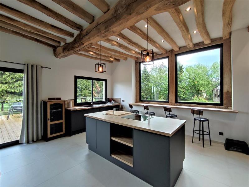 G4146-50377c8efdfc490dae04481b5a067bc3