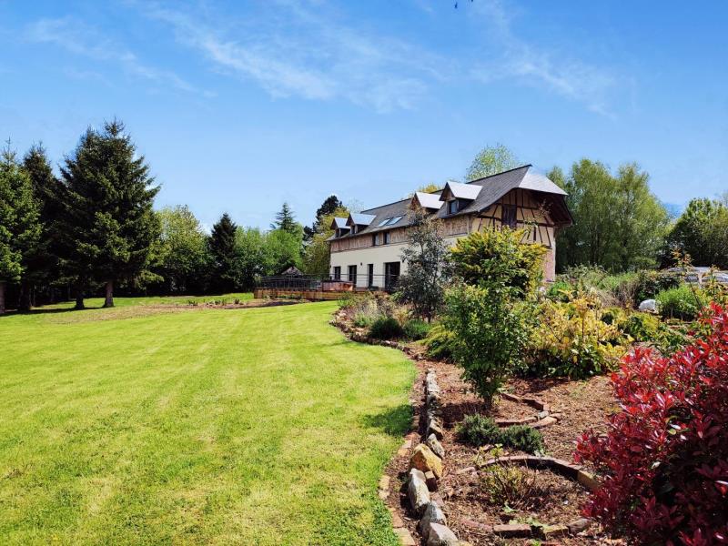 G4146-0c4dcc21e76c4bdabab6d7e73bfafc26