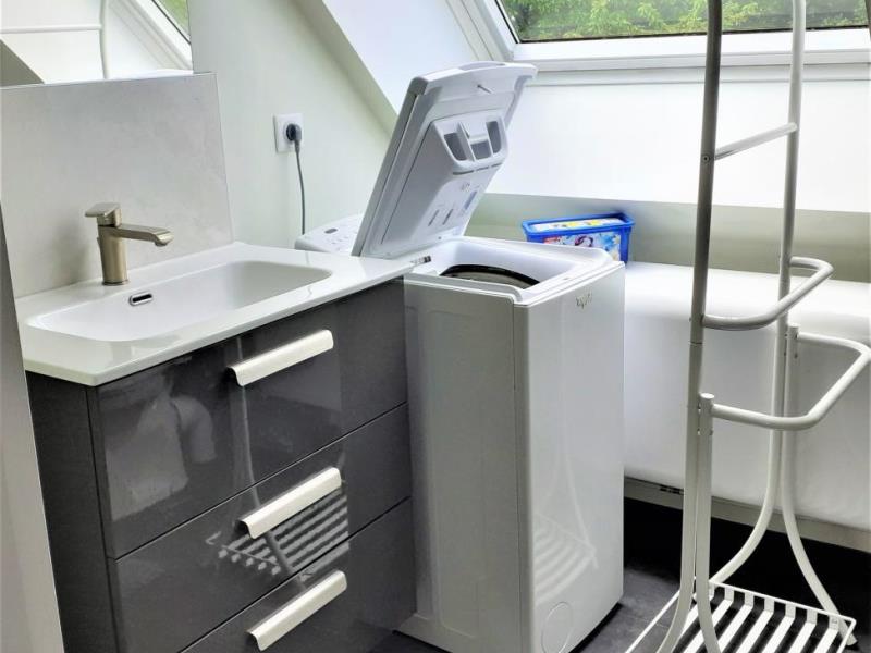 G6151-6c1bad2f9718420d85a9b8eec0e8540c