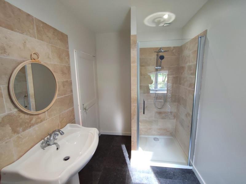 G4149-b9d84f02db10439aa3f749e57768e77a