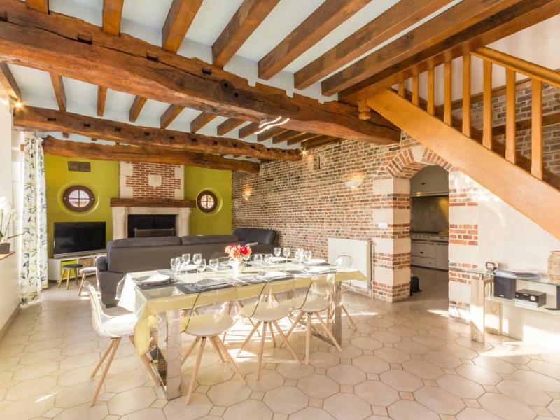 G4117-fb5b7201db6242e9b1bca8b5c9a85fc2