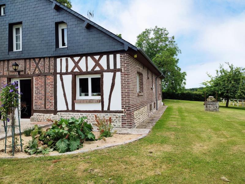 G4140-b9281c0a860f458da60f36ddac790c07