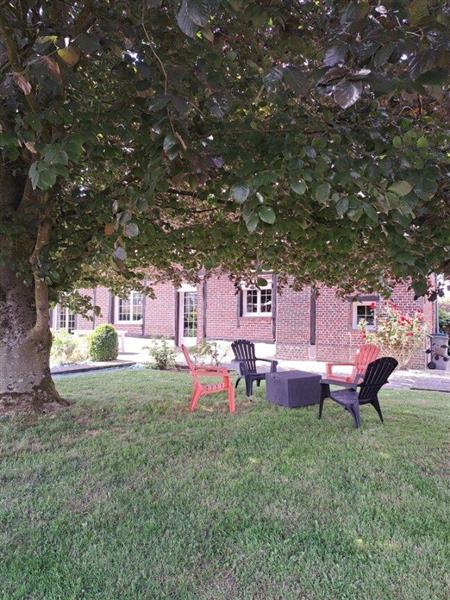 G4124-555bdf4b945b4733a2625ac6f562dec5