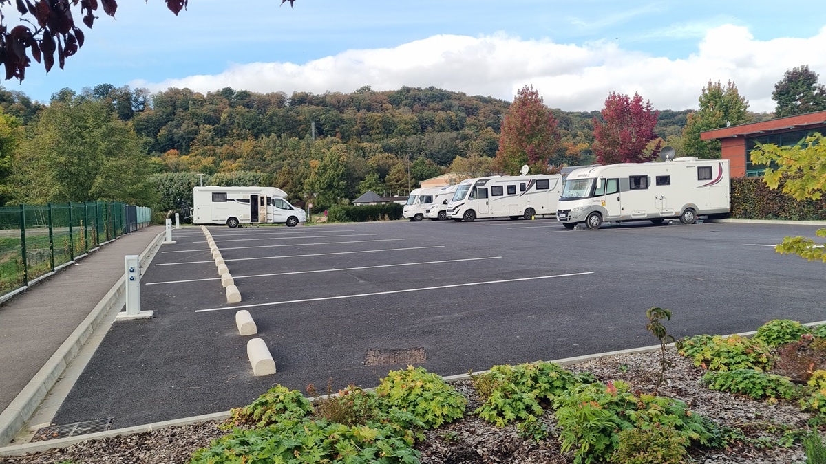 Aire de Camping-Car de Montville

