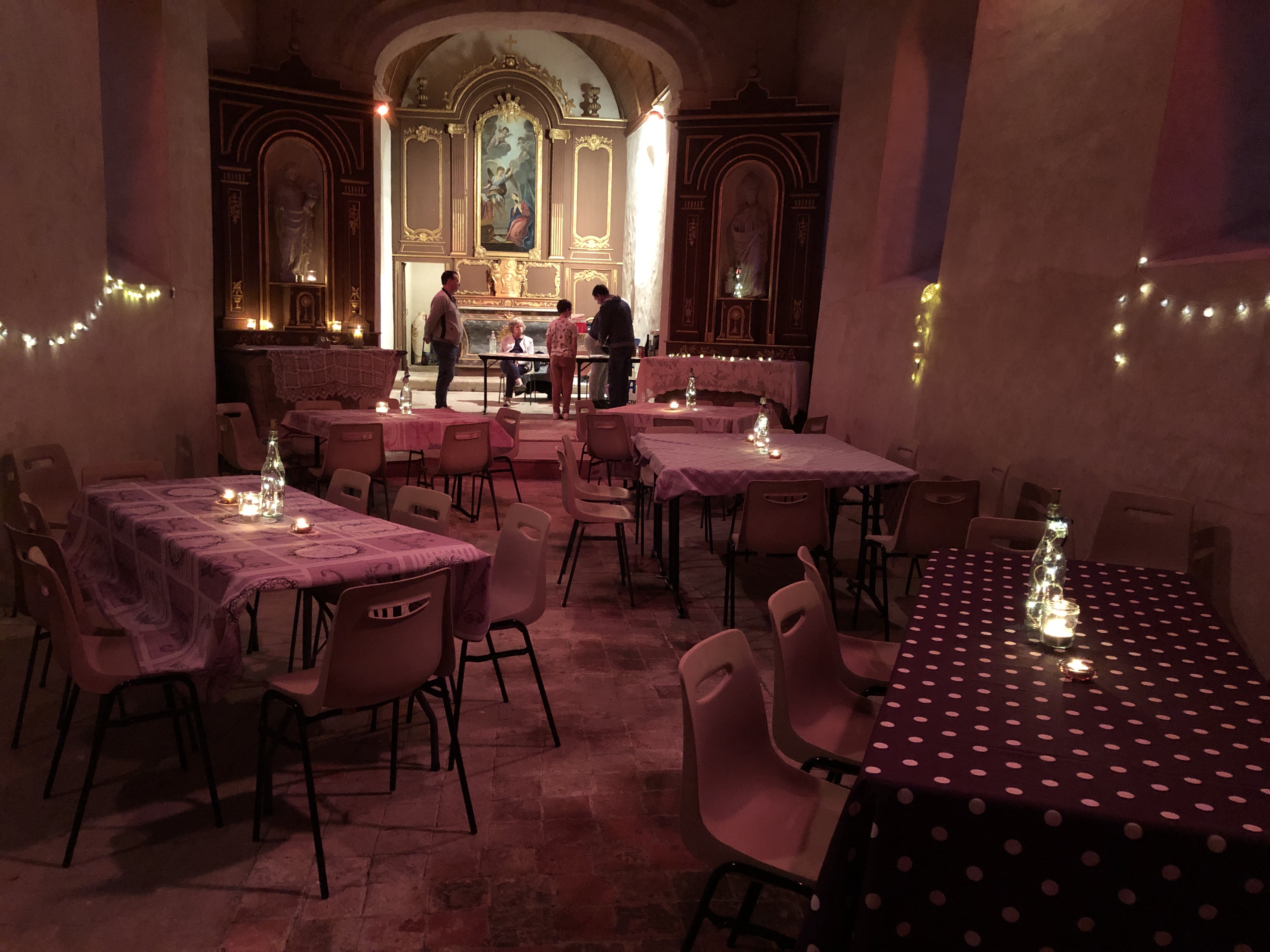 Pierres en Lumières 2026 en la chapelle de Beuzeville à BEAUMONT-LE-HARENG