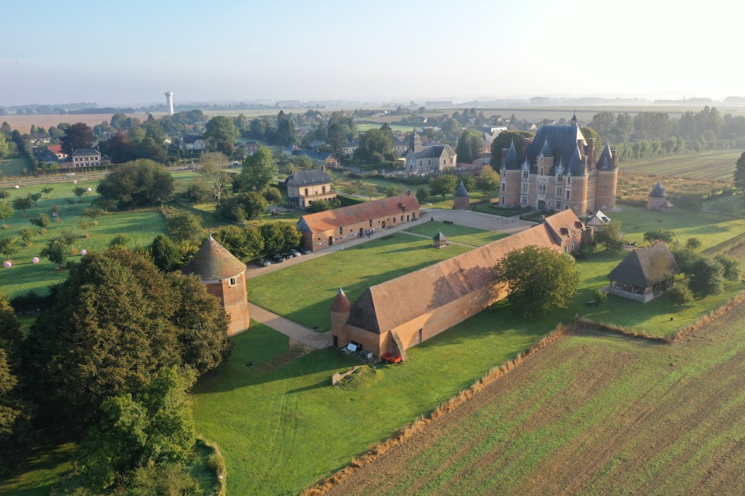 Le château de Martainville et sa basse-cour