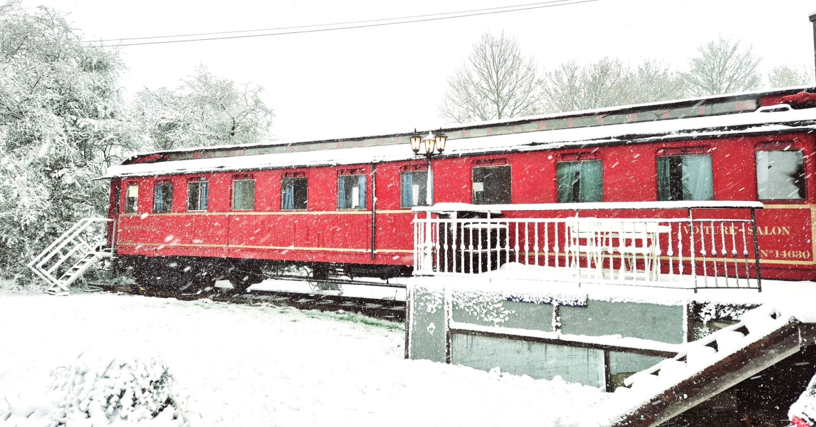 dormir dans un train de luxe en Normandie
